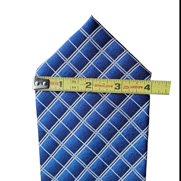 PIERRE CARDIN Multiple Blue Diaganol Striped Checkered 100% Silk Tie 59"‎ - Picture 7 of 9